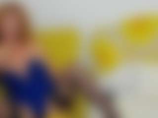 Live cam show with britishmilfpenelope - Red Hair Middle Aged on xplaylive.com