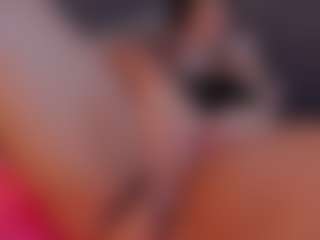 Live cam show with elamorales - Teen (18+) on Camsoda
