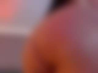 elamorales's Live Sex Cam Show