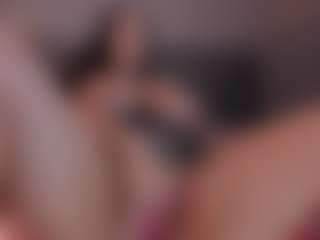 elamorales's Live Sex Cam Show