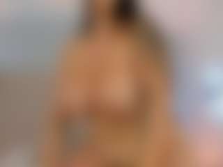 Live cam show with elamorales - Flashing on Milfs Live