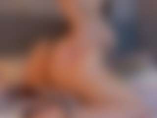elamorales's Live Sex Cam Show