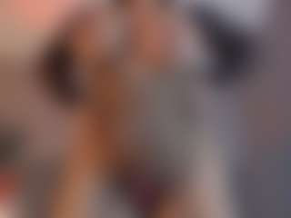 elamorales's Live Sex Cam Show