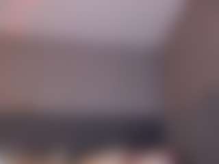 elamorales's Live Sex Cam Show
