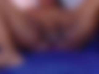 Kiara Evans's Live Sex Cam Show