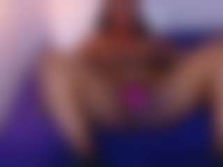 Live cam show with Kiara Evans - Ebony MILF on Nude Chat * 1 On 1 Webcam Sex * Live Cam Show