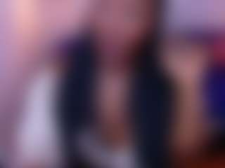 Kiara Evans's Live Sex Cam Show