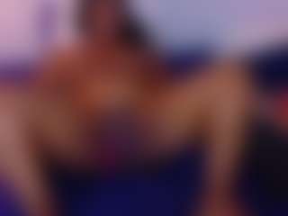 Kiara Evans's Live Sex Cam Show