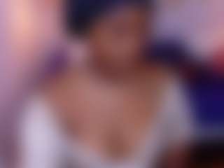 Kiara Evans's Live Sex Cam Show