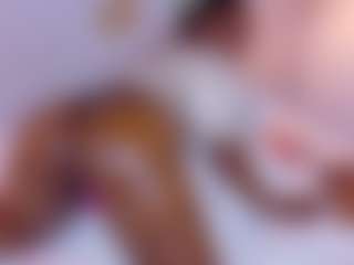 Kiara Evans's Live Sex Cam Show