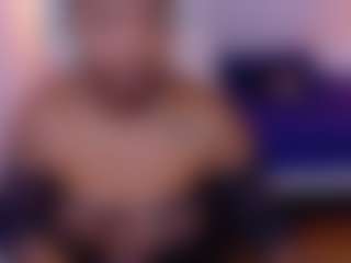 Kiara Evans's Live Sex Cam Show