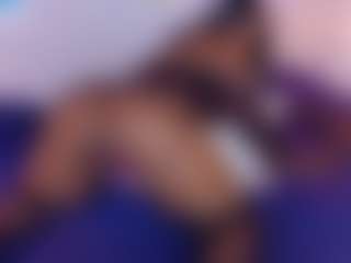 Kiara Evans's Live Sex Cam Show