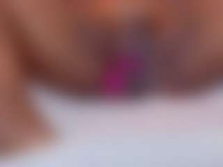 Kiara Evans's Live Sex Cam Show