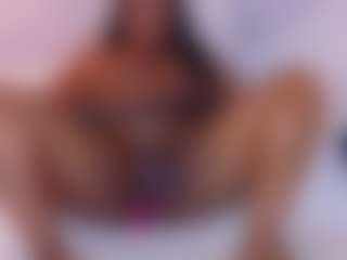 Kiara Evans's Live Sex Cam Show