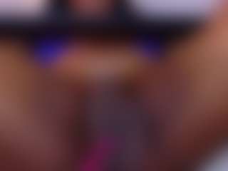 Kiara Evans's Live Sex Cam Show