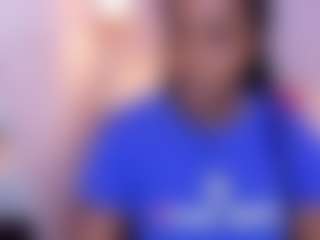 Kiara Evans MILF webcam performer live streaming