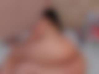naomie-sky's Live Sex Cam Show