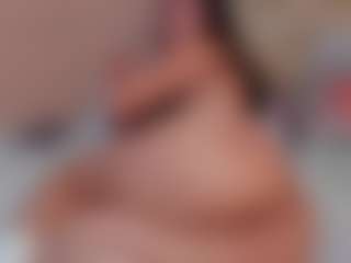 naomie-sky's Live Sex Cam Show