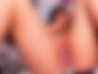 naomie-sky's Live Sex Cam Show