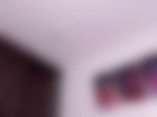 naomie-sky's Live Sex Cam Show