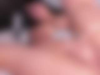 naomie-sky's Live Sex Cam Show