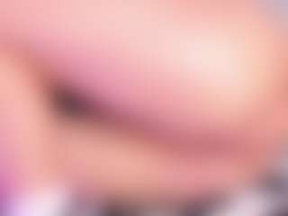 Live cam show with naomie-sky - Dildo Or Vibrator on Hubzter Live