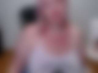 Live cam show with margotgrey - Sexting on Instabang