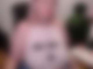 Live cam show with margotgrey - Pegging on Camsoda