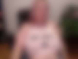 Live cam show with margotgrey - Role Play MILF on x69.live