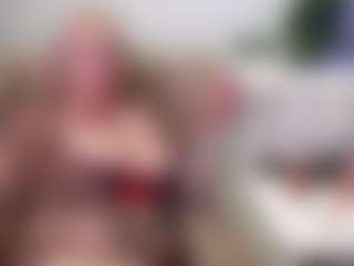 Live cam show with margotgrey - Cuckold on WildCum