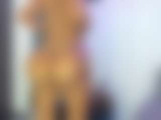 Live cam show with BUSTY PUTONA RELOADED - Big Clit on SpunkLive