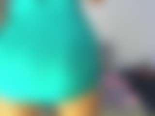 BUSTY PUTONA RELOADED's Live Sex Cam Show