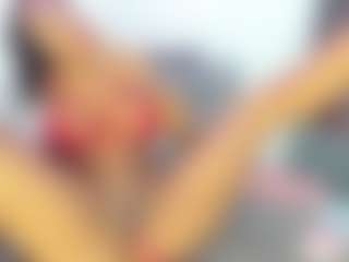 Live cam show with BUSTY PUTONA RELOADED - Bikini on Camsoda