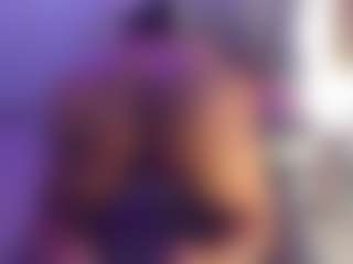 Live cam show with BUSTY PUTONA RELOADED - BBW on boobsie.com