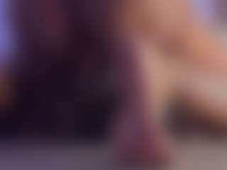 Live cam show with BUSTY PUTONA RELOADED - Solo on Camsoda