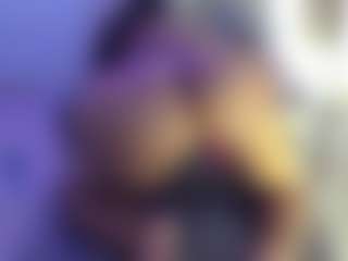 Live cam show with BUSTY PUTONA RELOADED - Brown Eyes Blonde Hair on Camsoda