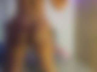 Live cam show with BUSTY PUTONA RELOADED - Brown Hair on CamClone