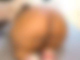 Live cam show with chubby30 - Hairy Pussy MILF on Camsoda