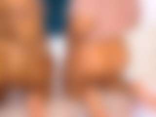 Spettacolo in cam dal vivo con chubby30 - Shaved Pussy su Camsoda