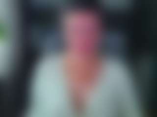 Live cam show with mishabraun - Middle Aged on xfollow cams