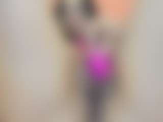 Live cam show with DirtyBeya - Nipple Piercings on Soda Cam