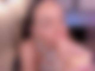 morganhicks MILF webcam performer live streaming