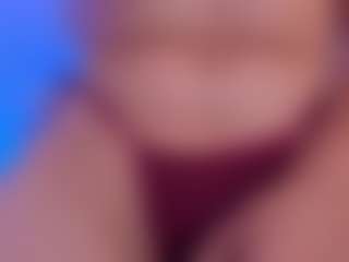 morganhicks MILF webcam performer live streaming