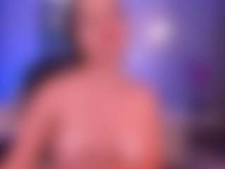 morganhicks MILF webcam performer live streaming