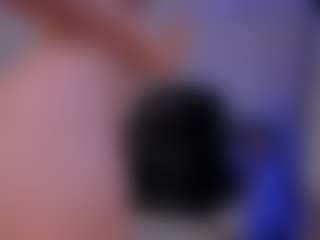 Live cam show with morganhicks - Brown Eyes MILF on Uber Horny