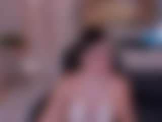 morganhicks MILF webcam performer live streaming