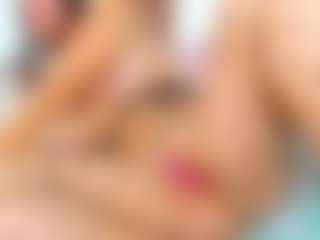 alejamoore's Live Sex Cam Show