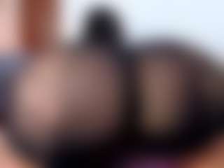 alejamoore's Live Sex Cam Show