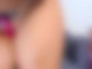 alejamoore's Live Sex Cam Show