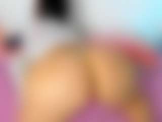 alejamoore's Live Sex Cam Show